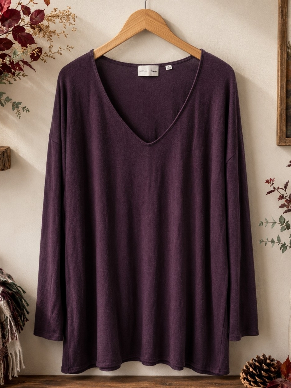 Wilfred Free Aritzia Oversized Plum V Neck Tunic Sweater Size S